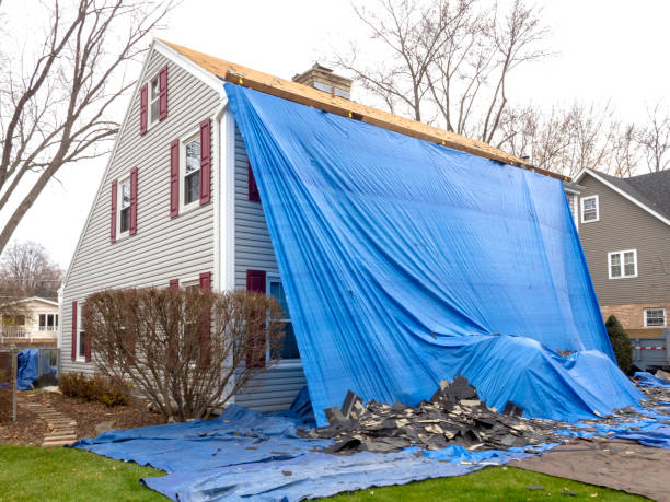 Best Furniture Removal  in Newberg, OR